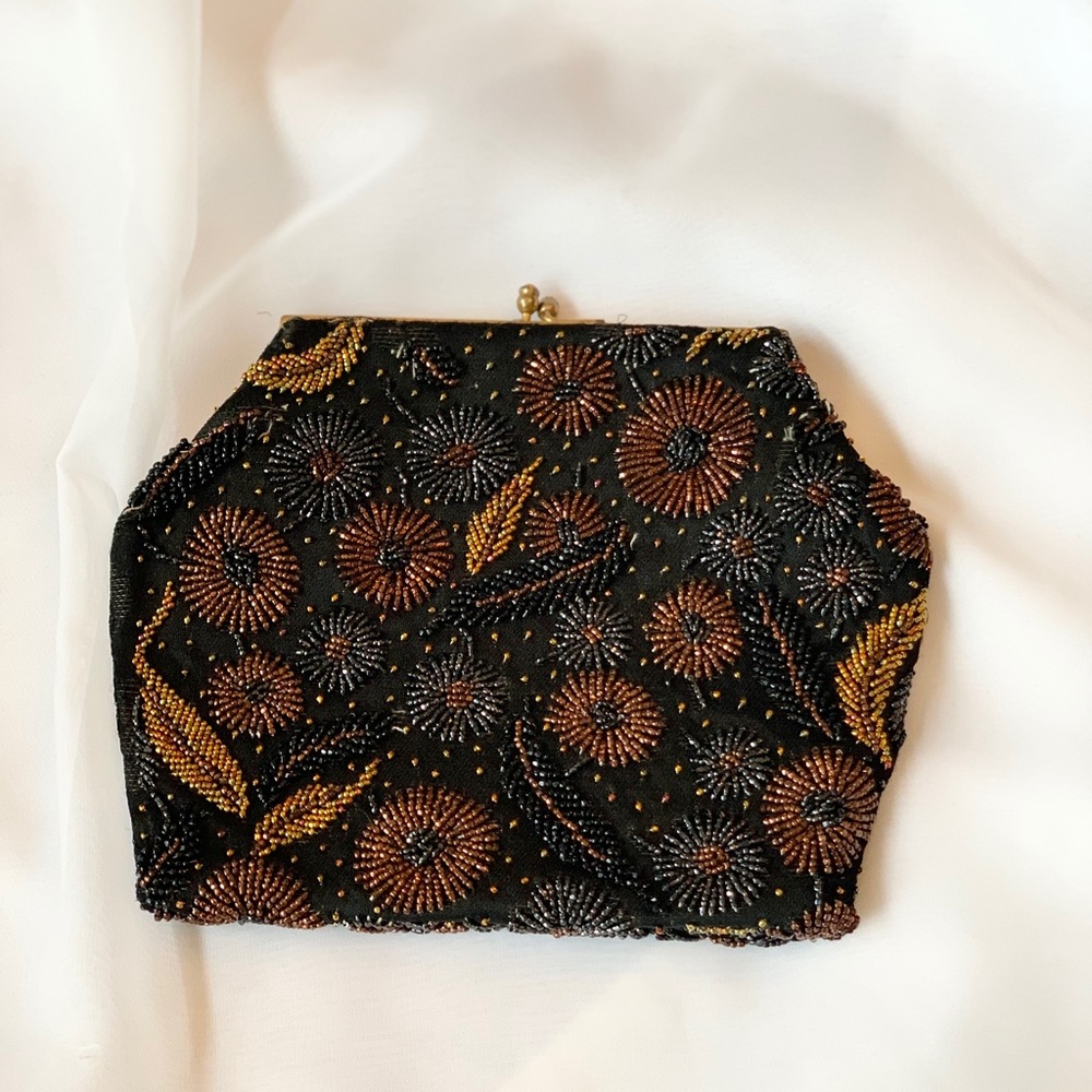 Vintage Handmade Sequins Beaded Small Evening Clutch Lock amazing detail